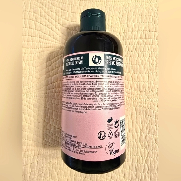 NEW The Body Shop British Rose Shower Gel 250 ml - Picture 2 of 2